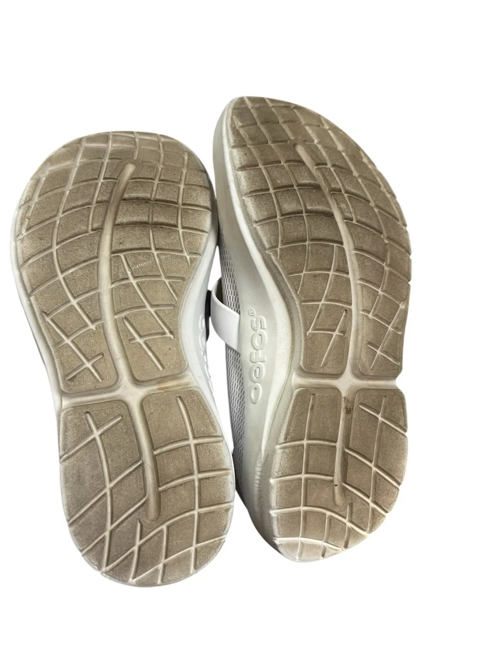 Oofos White Slip On Womens Shoes Size 9
